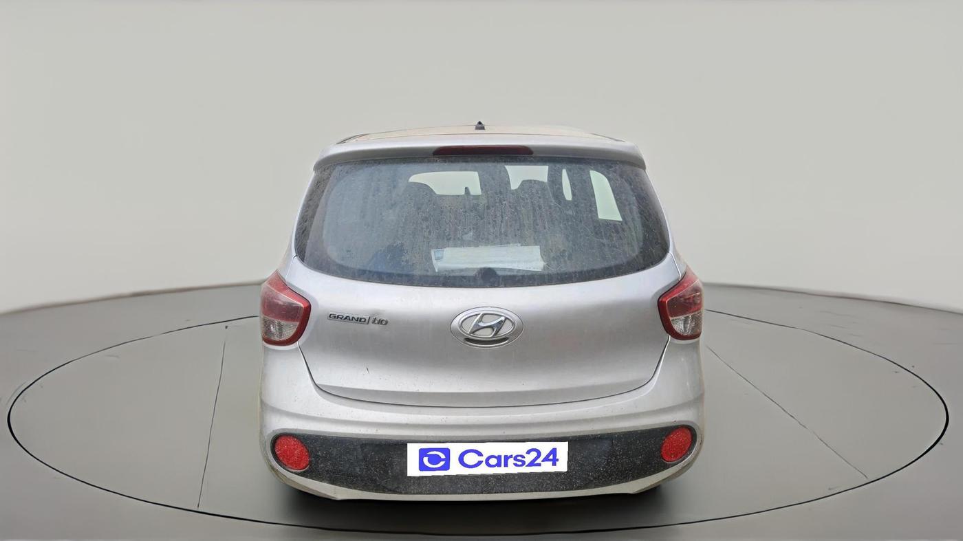 2018 Hyundai Grand i10 MAGNA 1.2 KAPPA VTVT, CNG, Manual, 1,00,379 km, exterior