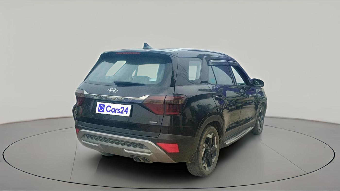 2021 Hyundai ALCAZAR 1.5 SIGNATURE (O) AT 7STR, Diesel, Automatic, 1,60,821 km, exterior