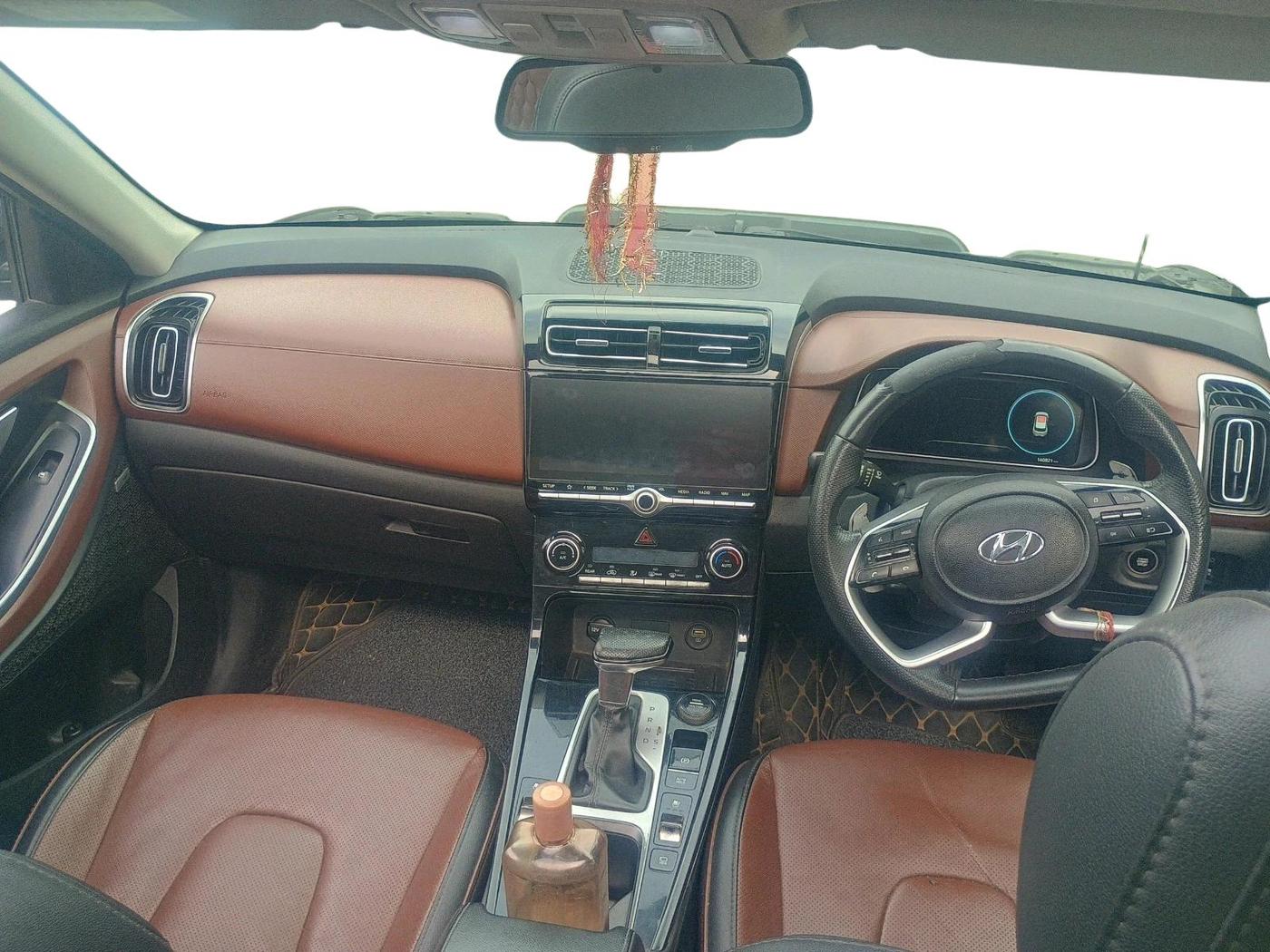 2021 Hyundai ALCAZAR 1.5 SIGNATURE (O) AT 7STR, Diesel, Automatic, 1,60,821 km, interior