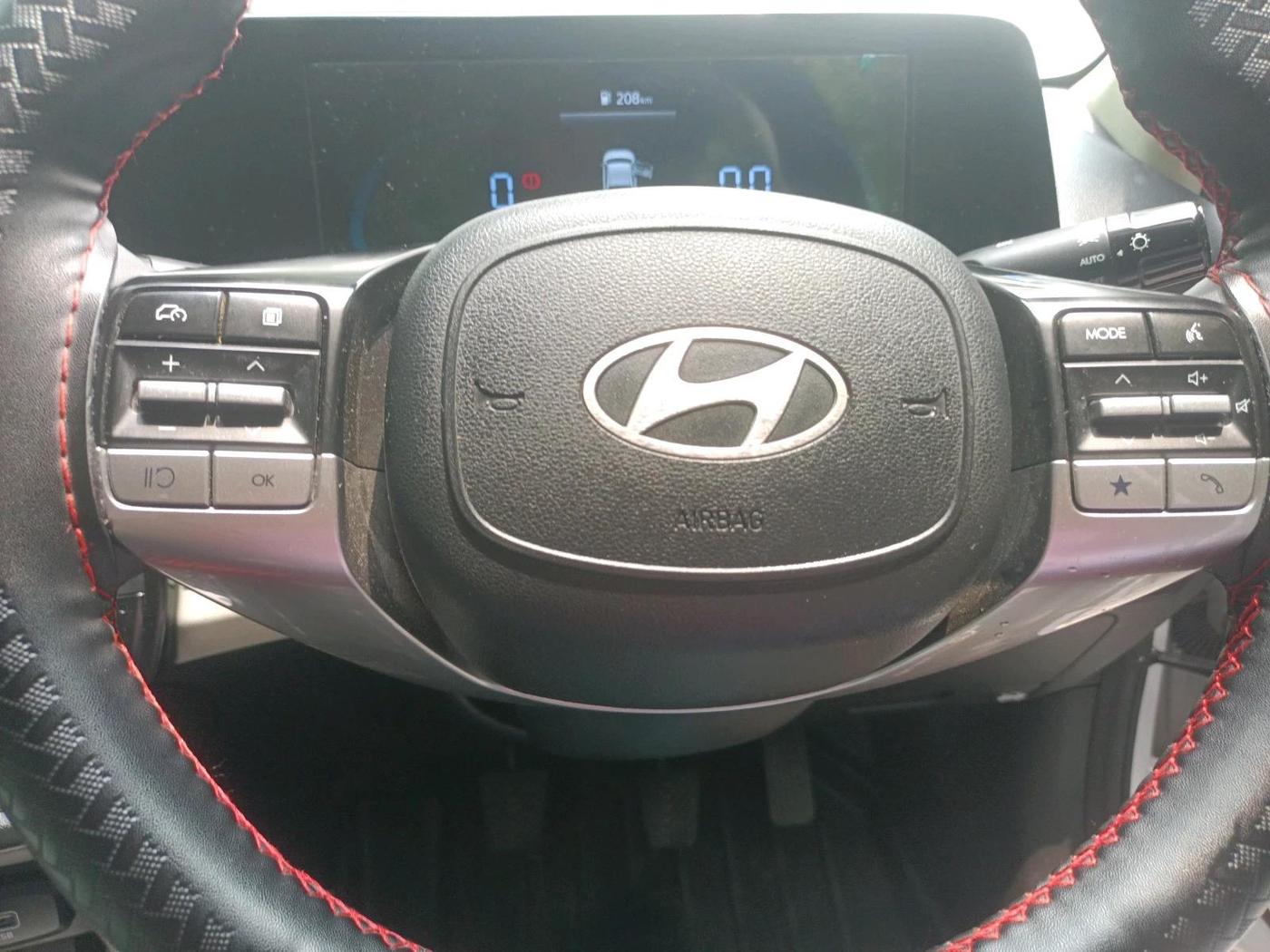 2023 Hyundai Verna SX 1.5 l MPI, Petrol, Manual, 12,664 km, interior