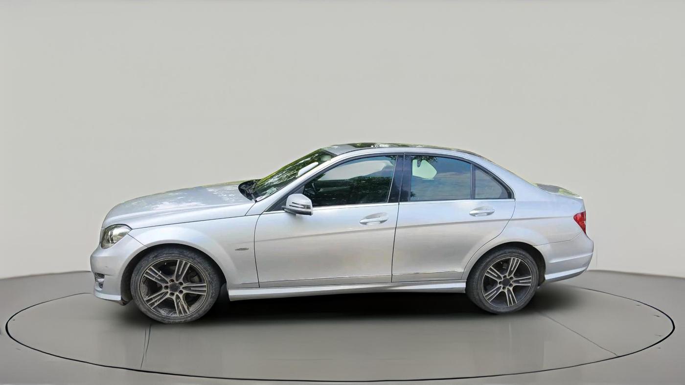 2014 Mercedes Benz C Class C 220 CDI AVANTGARDE, Diesel, Automatic, 1,20,336 km, exterior