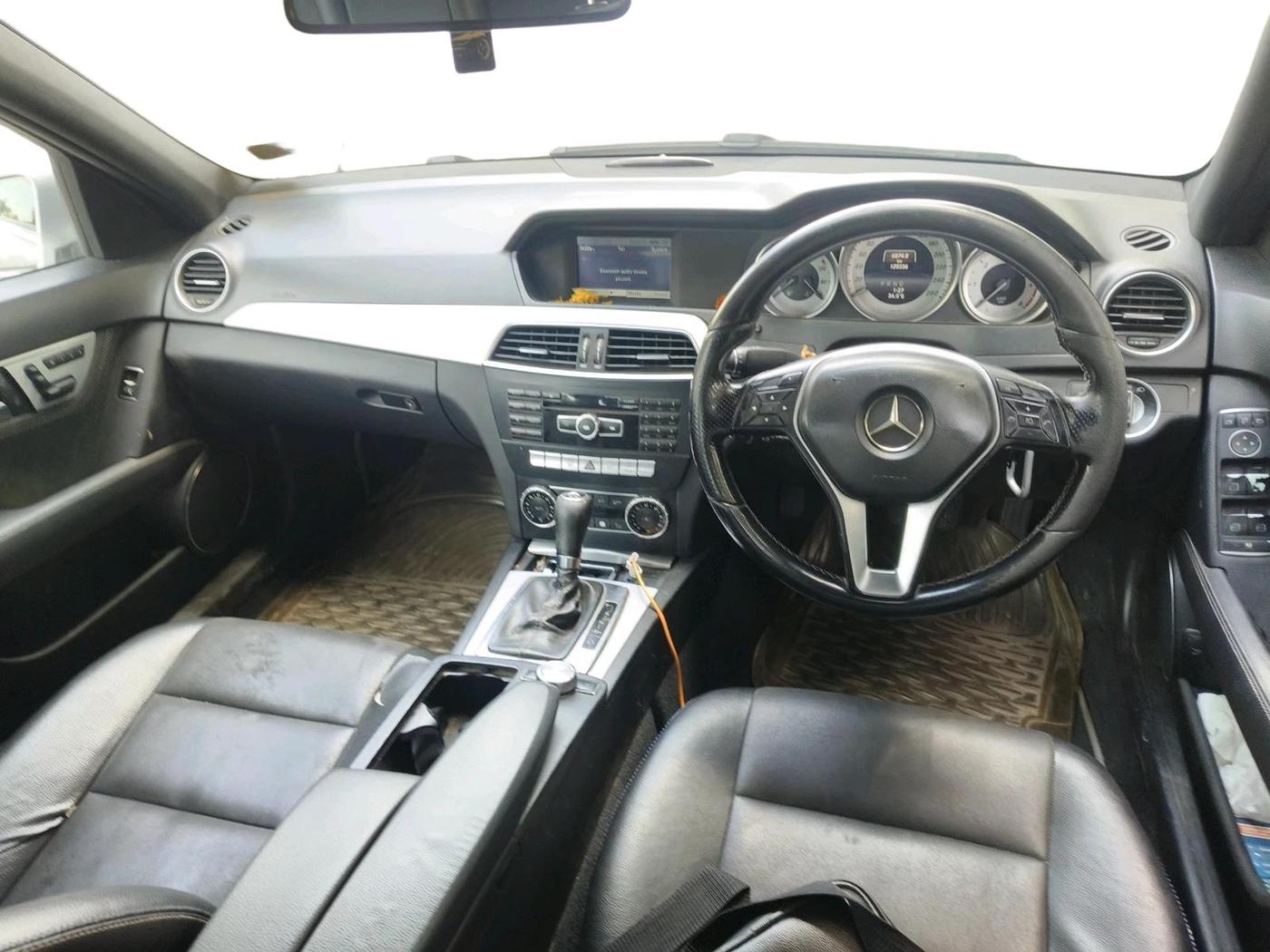 2014 Mercedes Benz C Class C 220 CDI AVANTGARDE, Diesel, Automatic, 1,20,336 km, interior