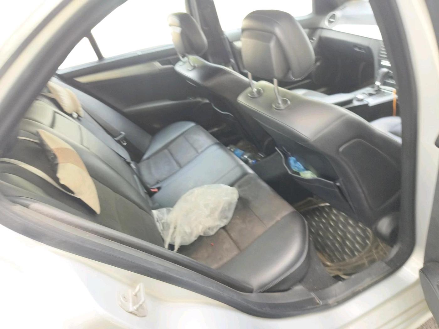 2014 Mercedes Benz C Class C 220 CDI AVANTGARDE, Diesel, Automatic, 1,20,336 km, interior