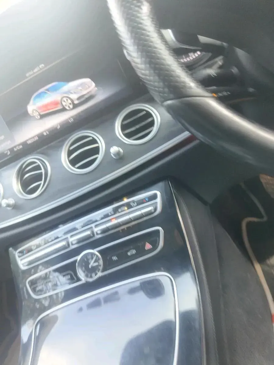 2017 Mercedes Benz E Class E 350D, Diesel, Automatic, 1,02,905 km, interior