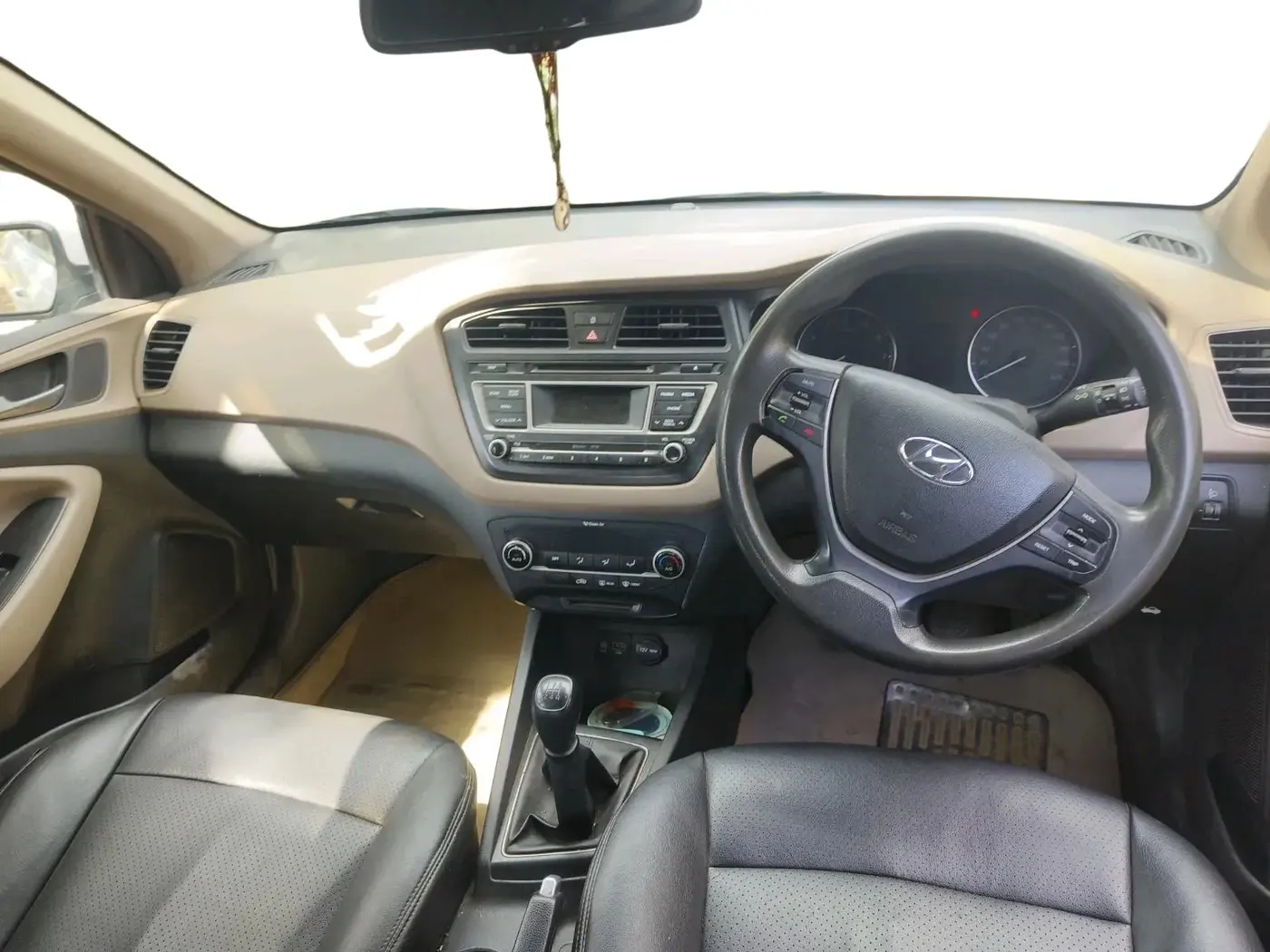 2015 Hyundai Elite i20 SPORTZ 1.2, Petrol, Manual, 79,000 km, interior