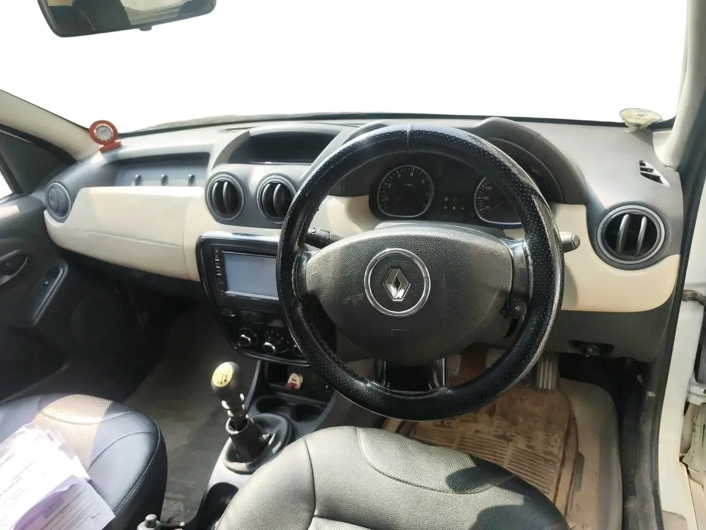 2012 Renault Duster 110 PS RXZ DIESEL, Diesel, Manual, 1,17,340 km, interior