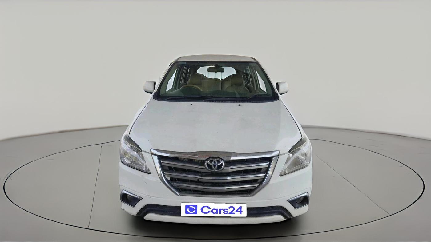 2013 Toyota Innova 2.5 G2 8STR, Diesel, Manual, 1,27,929 km, exterior