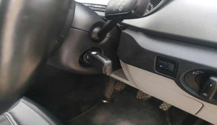 2021 Skoda KUSHAQ AMBITION 1.0L TSI MT, Petrol, Manual, 69,504 km, interior