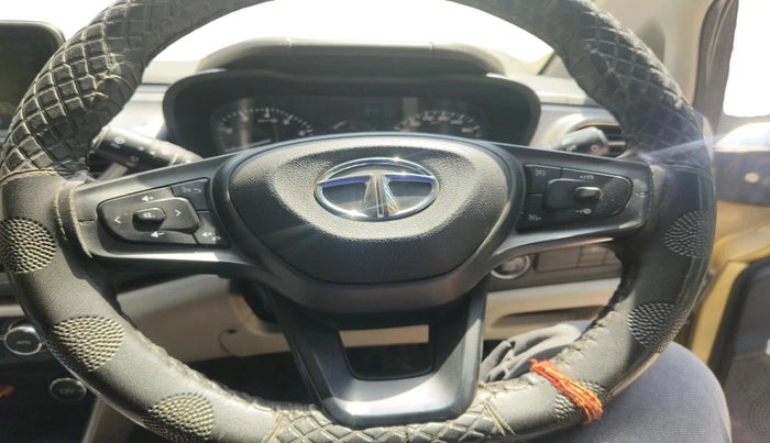 2022 Tata ALTROZ XZ PETROL, Petrol, Manual, 34,233 km, interior