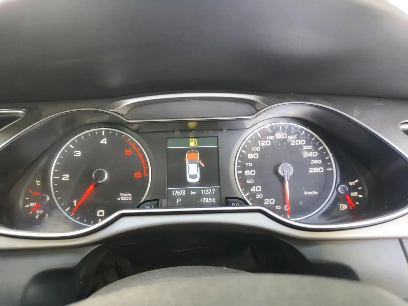 2012 Audi A4 2.0 TDI, Diesel, Automatic, 77,678 km, interior