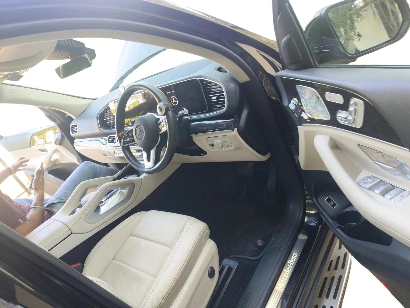 2022 Mercedes Benz GLS 400D 4MATIC , Diesel, Automatic, 8,176 km, interior
