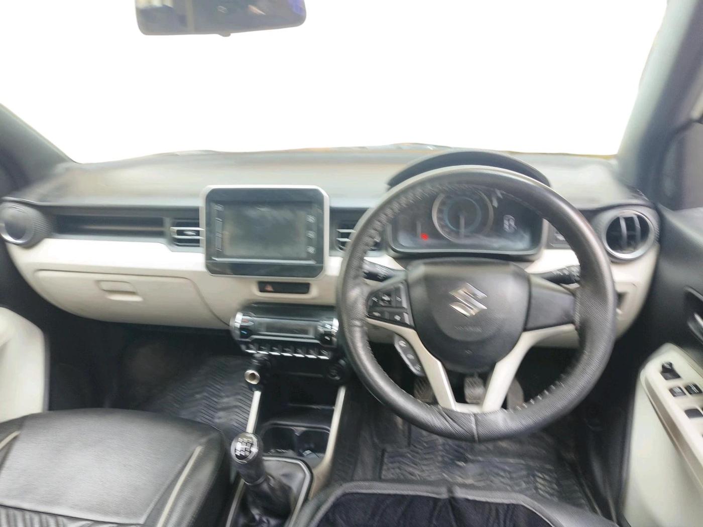 2018 Maruti IGNIS ALPHA 1.2, Petrol, Manual, 23,808 km, interior