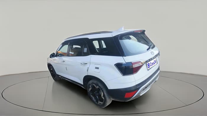 2022 Hyundai ALCAZAR PLATINUM 1.5 MT 7STR, Diesel, Manual, 45,114 km, exterior