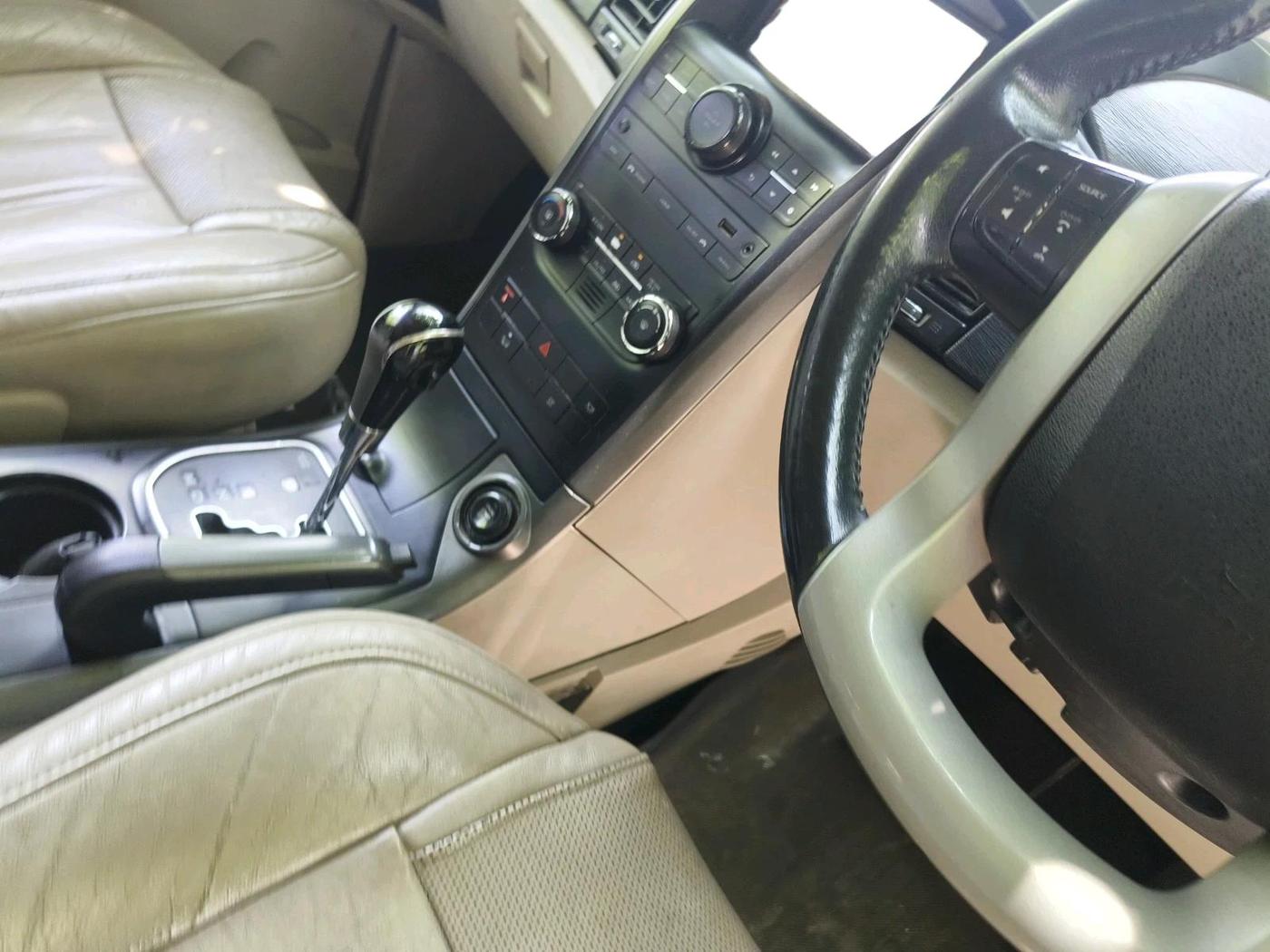 2016 Mahindra XUV500 W10 AT, Diesel, Automatic, 75,290 km, interior