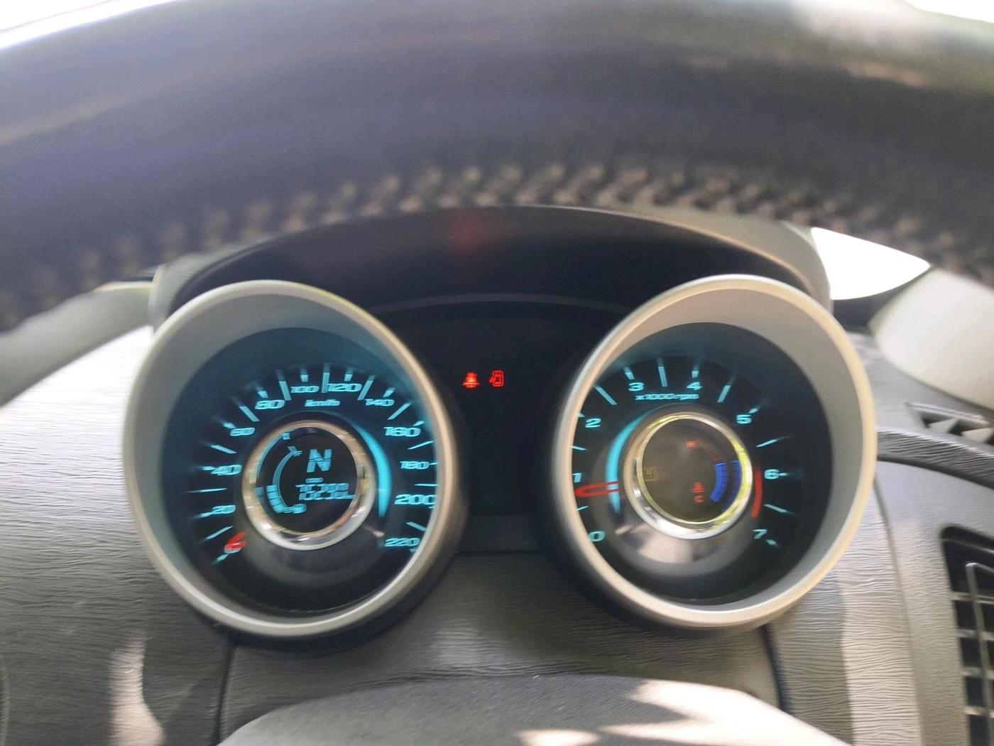 2016 Mahindra XUV500 W10 AT, Diesel, Automatic, 75,290 km, interior