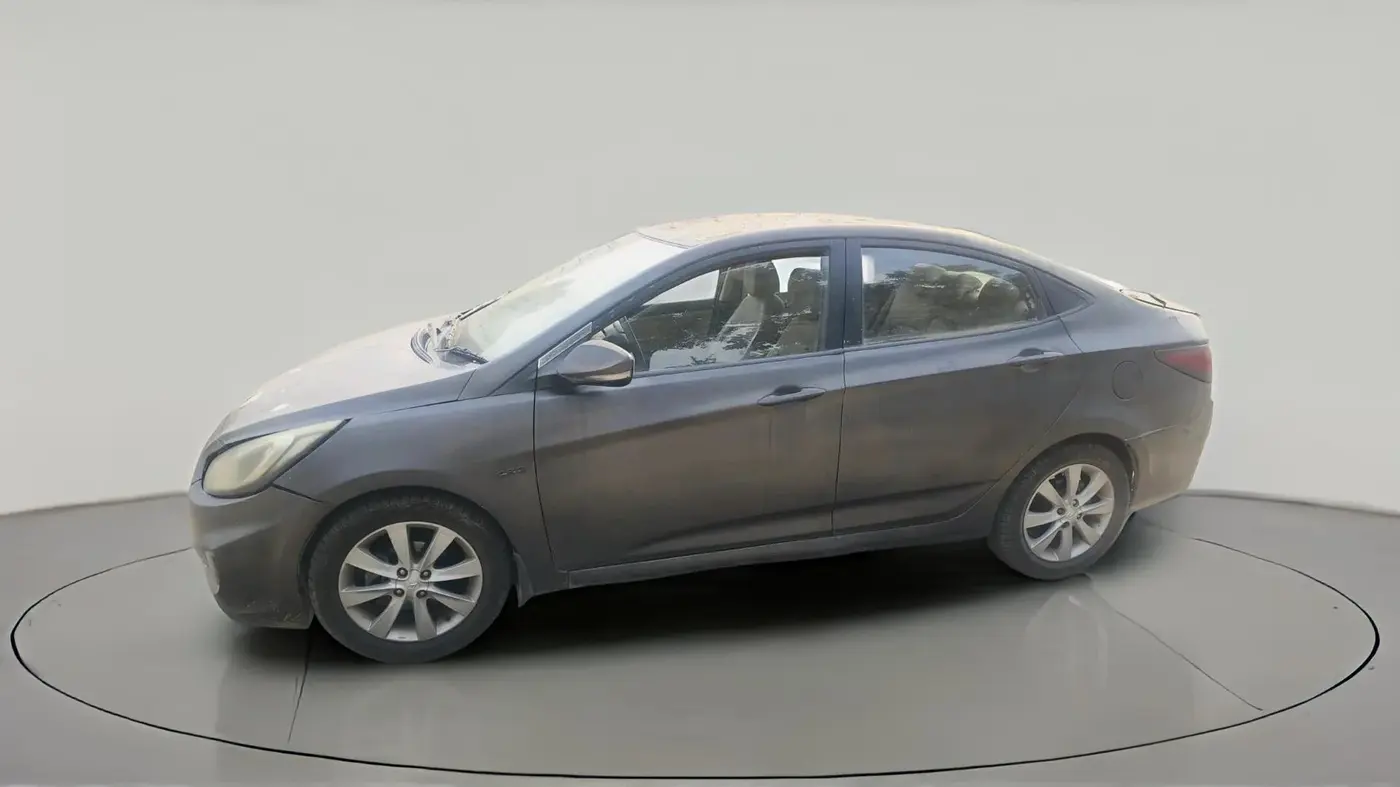 2012 Hyundai Verna FLUIDIC 1.6 CRDI SX, Diesel, Manual, 95,000 km, exterior
