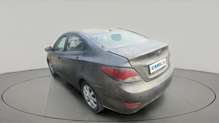 2012 Hyundai Verna FLUIDIC 1.6 CRDI SX, Diesel, Manual, 95,000 km, exterior