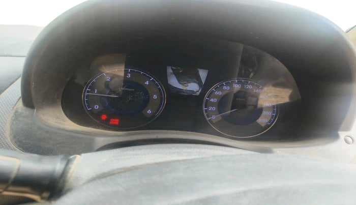 2012 Hyundai Verna FLUIDIC 1.6 CRDI SX, Diesel, Manual, 95,000 km, interior