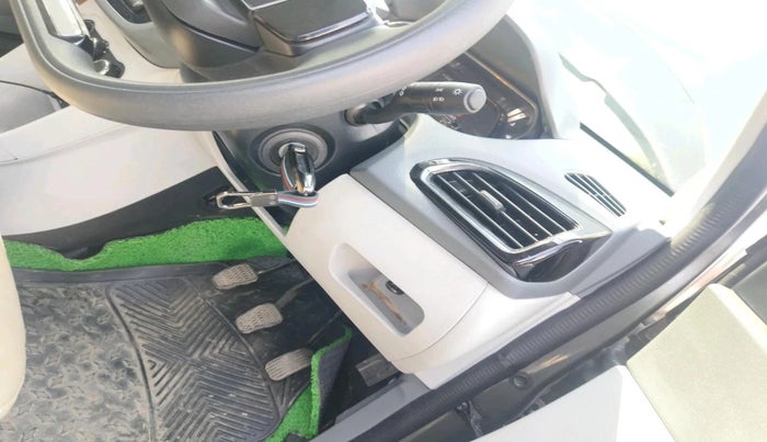 2025 Tata Tiago XT PETROL, Petrol, Manual, 7,540 km, interior