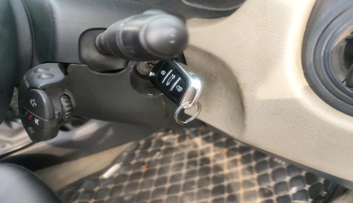 2013 Renault Duster 85 PS RXL DIESEL, Diesel, Manual, 89,852 km, interior