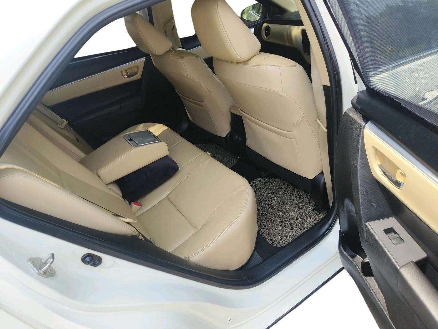 2017 Toyota Corolla Altis VL CVT PETROL, Petrol, Automatic, 92,919 km, interior