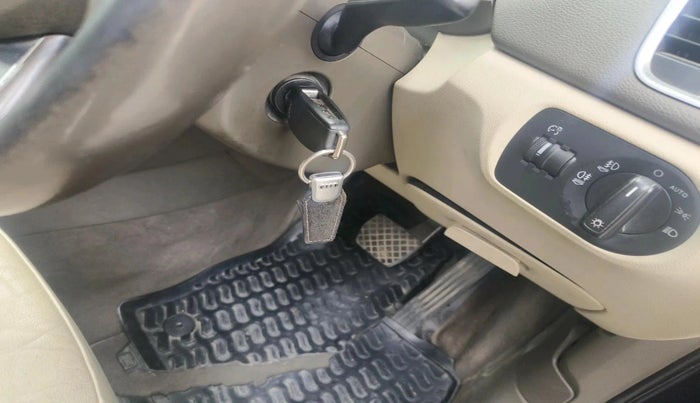 2015 Audi Q3 2.0 TDI, Diesel, Automatic, 1,22,618 km, interior