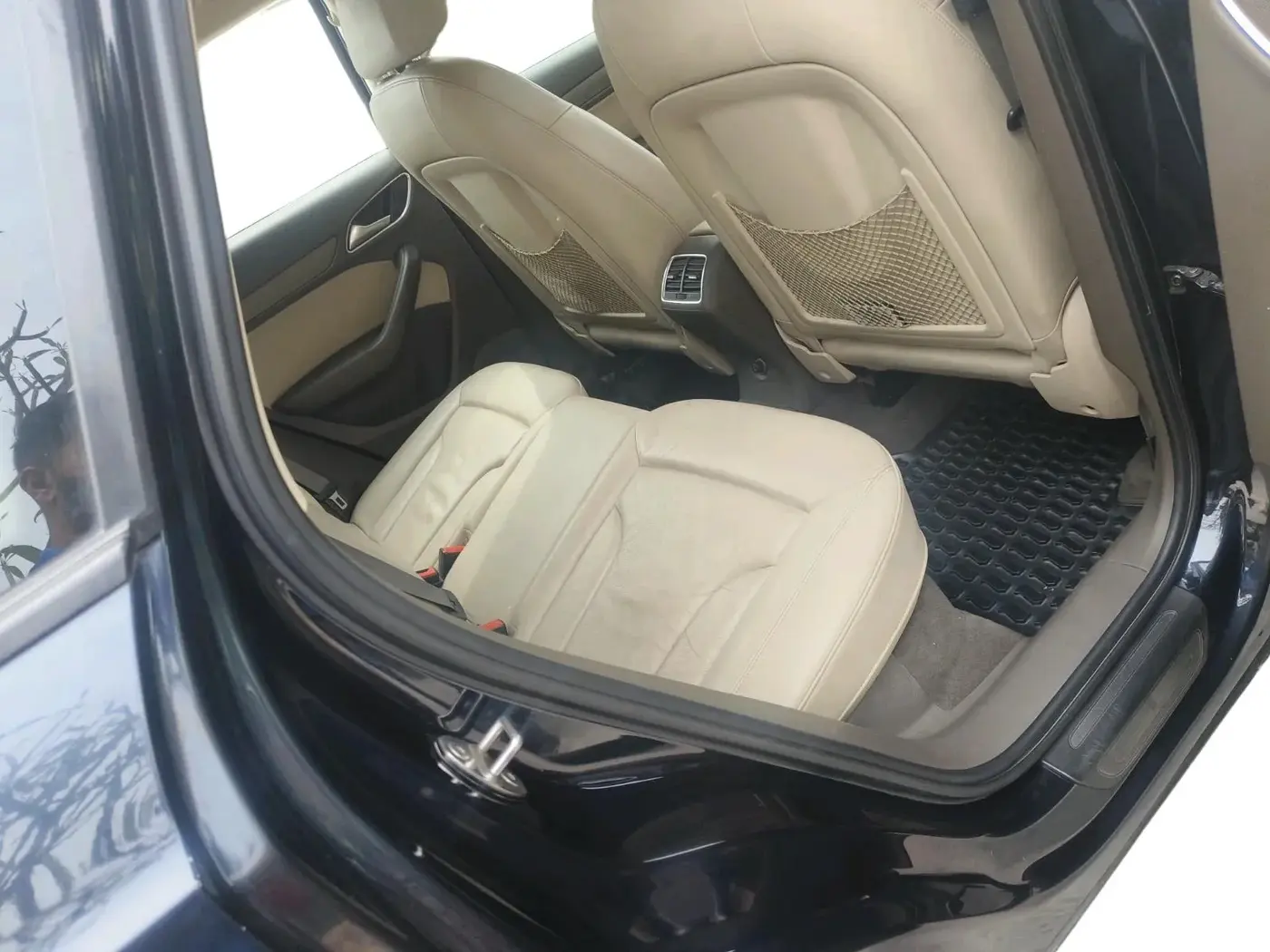 2015 Audi Q3 2.0 TDI, Diesel, Automatic, 6,50,000 km, interior