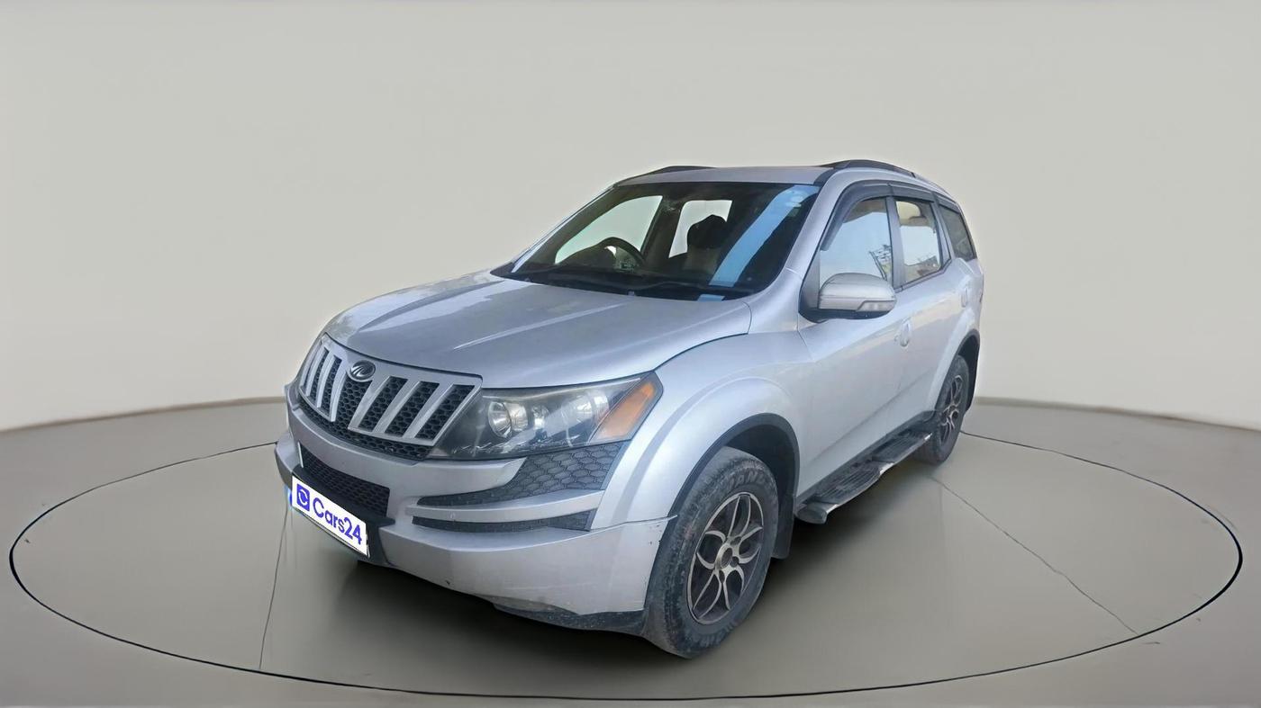2014 Mahindra XUV500 W6, Diesel, Manual, 1,79,704 km, exterior