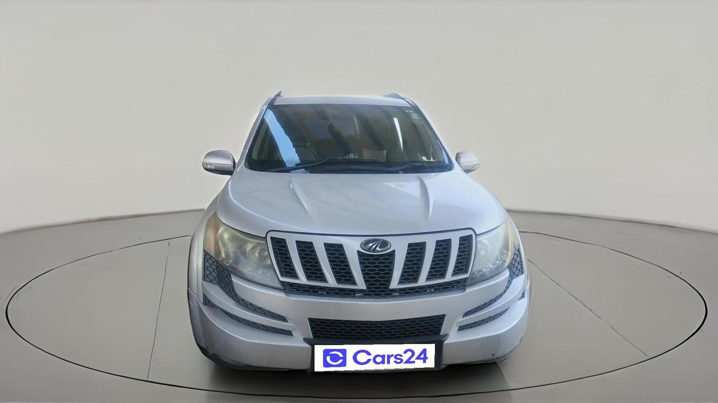 2014 Mahindra XUV500 W6, Diesel, Manual, 1,79,704 km, exterior