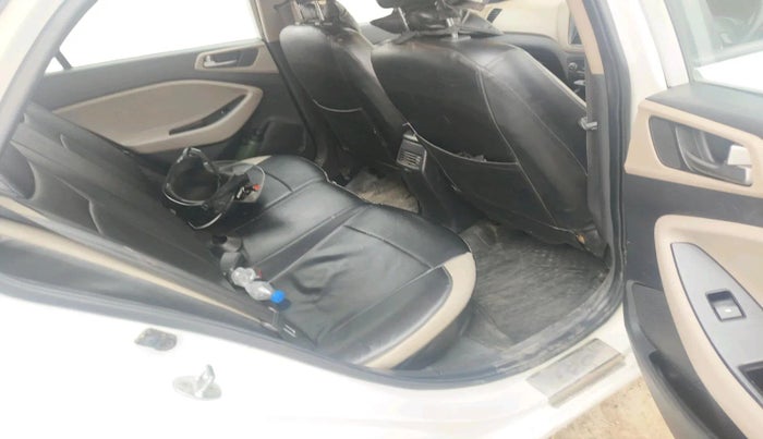 2014 Hyundai Elite i20 SPORTZ 1.4 CRDI, Diesel, Manual, 79,960 km, interior