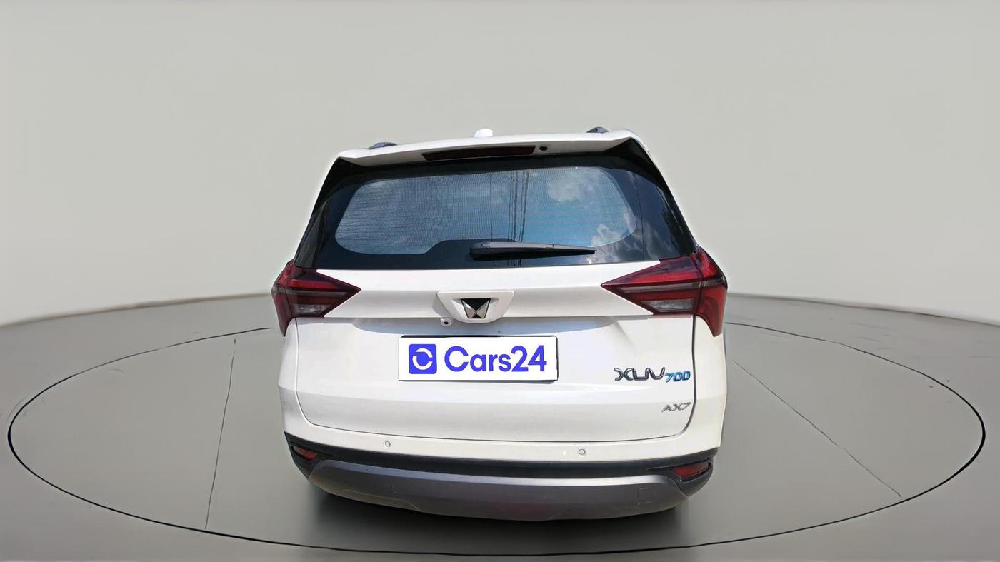 2025 Mahindra XUV700 AX 7 P MT 7 STR, Petrol, Manual, 13,152 km, exterior
