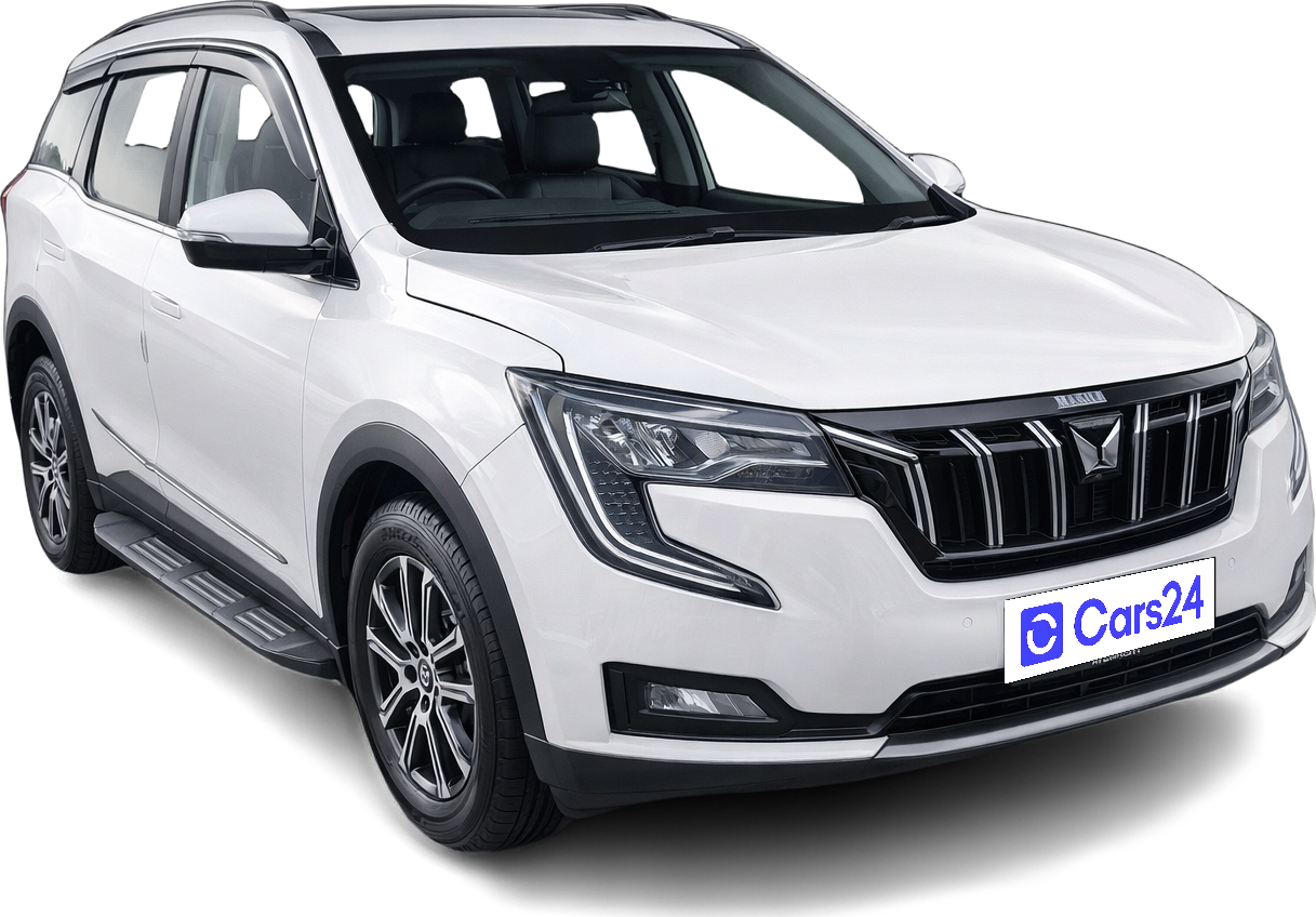 2025 Mahindra XUV700 - SUV - Petrol - Manual - ₹18.50 lakh