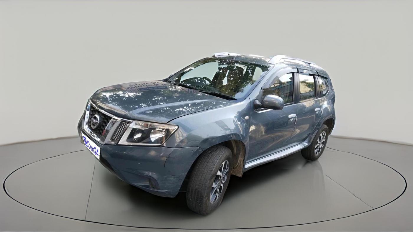 2014 Nissan Terrano XV D THP PREMIUM 110 PS, Diesel, Manual, 1,49,906 km, exterior