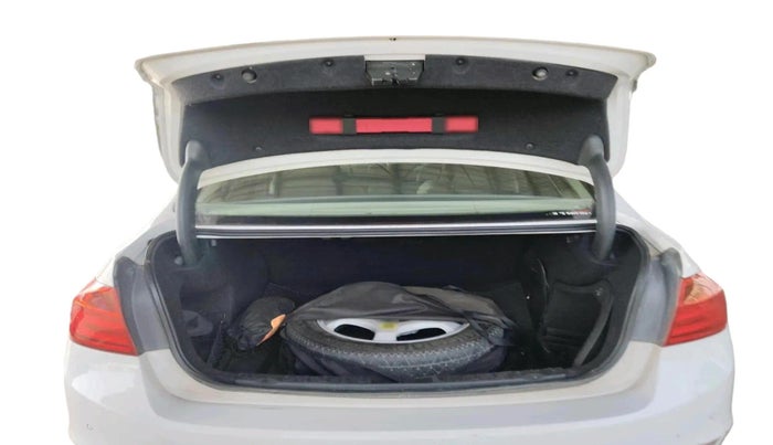 2015 BMW 3 Series 320 D EXCLUSIVE, Diesel, Automatic, 74,031 km, exterior