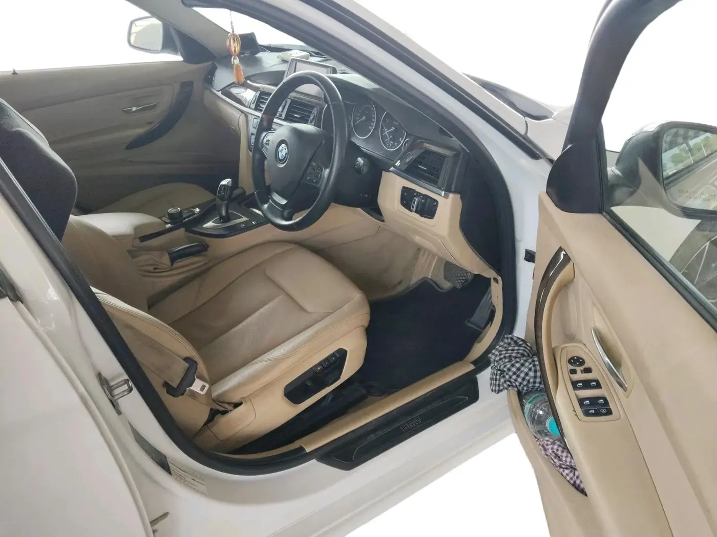 2015 BMW 3 Series 320 D EXCLUSIVE, Diesel, Automatic, 74,031 km, interior