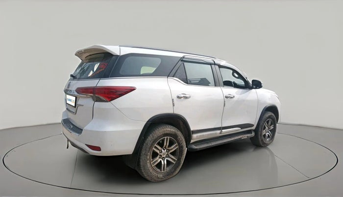 2018 Toyota Fortuner 2.8 4X2 MT, Diesel, Manual, 1,96,528 km, exterior