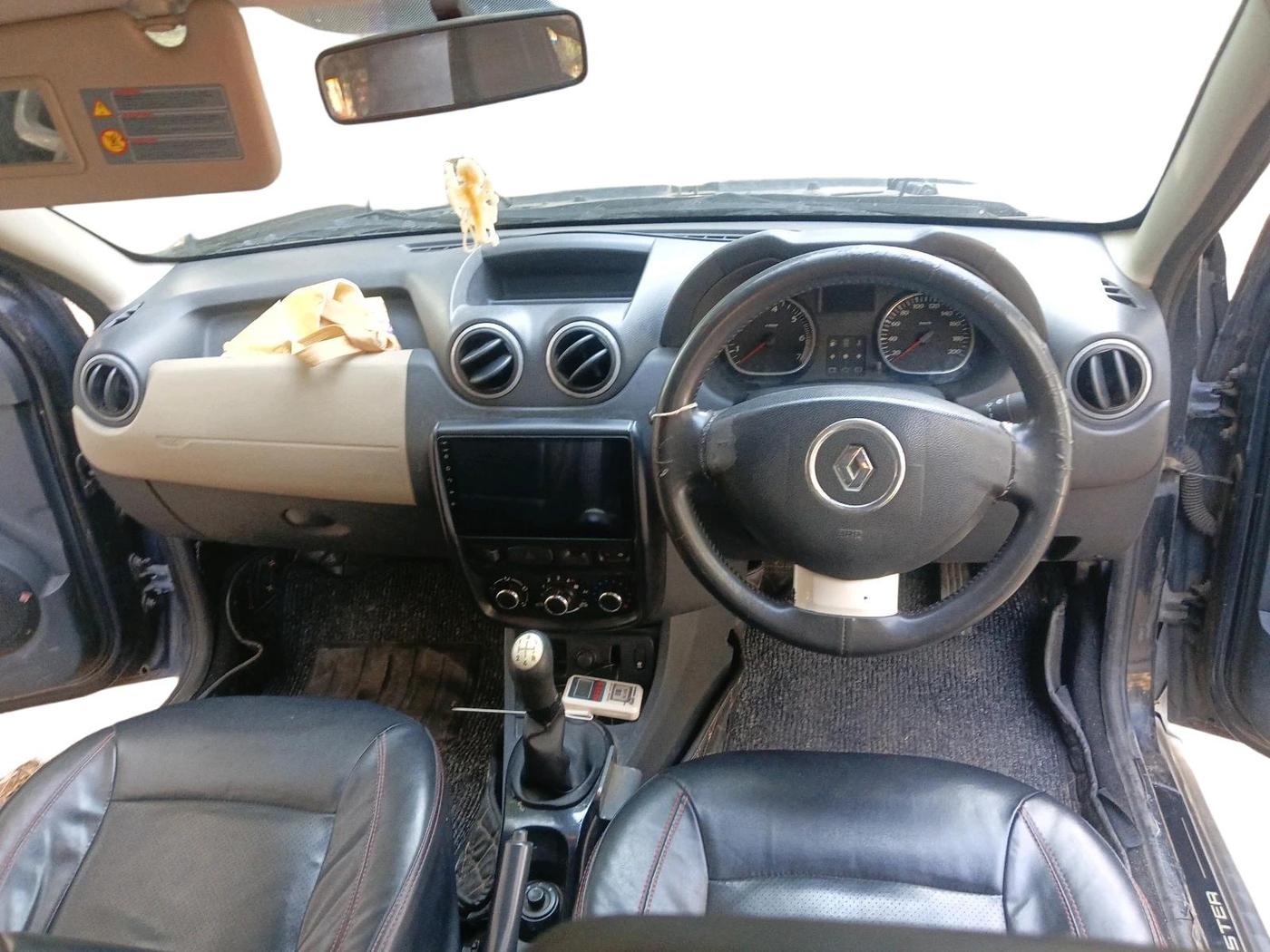 2012 Renault Duster 85 PS RXL DIESEL (OPT), Diesel, Manual, 99,289 km, interior