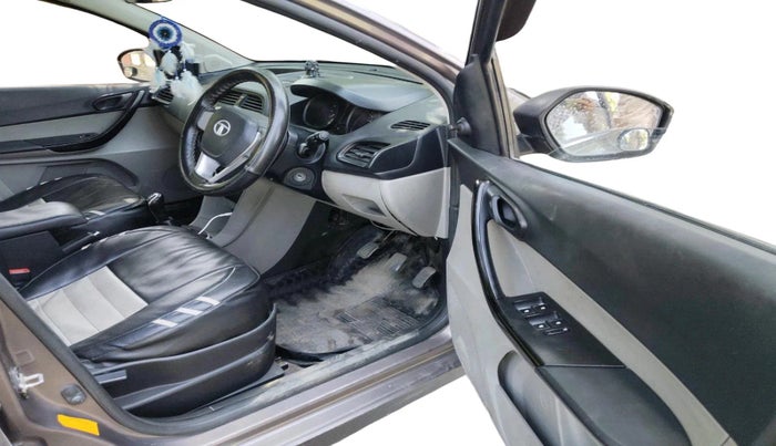 2017 Tata Tiago XM PETROL, Petrol, Manual, 90,884 km, interior