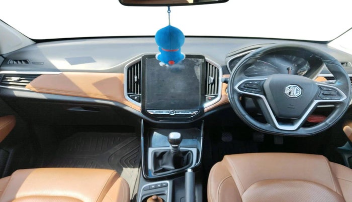 2021 MG HECTOR PLUS SHARP 2.0 DIESEL TURBO MT 6-STR, Diesel, Manual, 31,425 km, interior