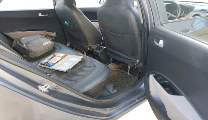 2017 Hyundai Grand i10 SPORTZ U2 1.2 CRDI, Diesel, Manual, 1,08,362 km, interior