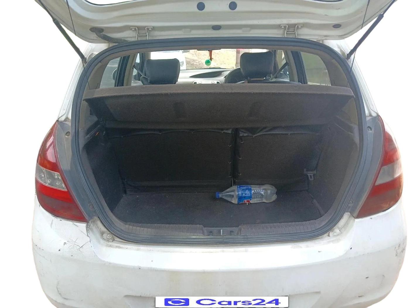 2011 Hyundai i20 SPORTZ 1.4 CRDI, Diesel, Manual, 1,13,600 km, exterior
