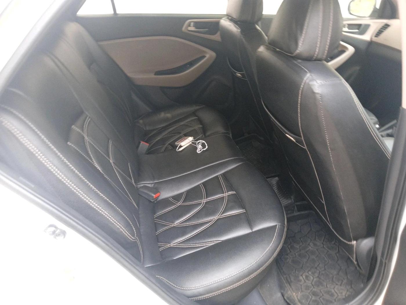 2017 Hyundai Elite i20 ASTA 1.2, Petrol, Manual, 99,135 km, interior