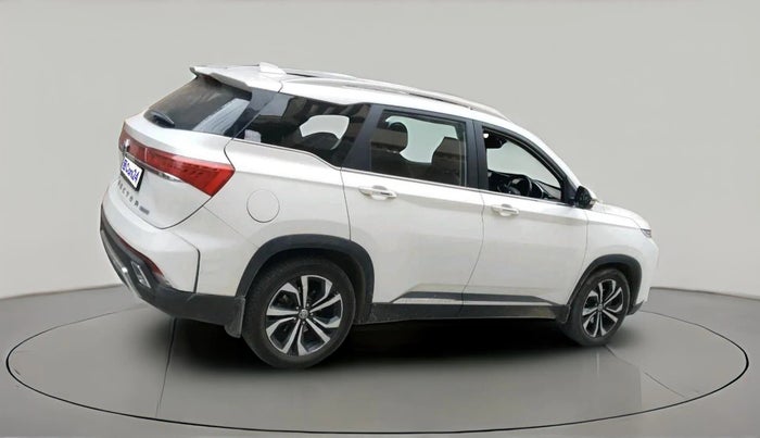 2023 MG HECTOR PLUS SHARP PRO 2.0 TURBO DIESEL 7 STR, Diesel, Manual, 72,351 km, exterior