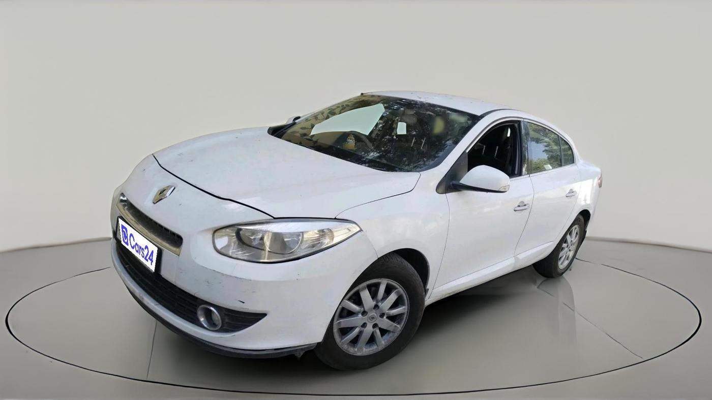 2013 Renault Fluence 1.5 E4, Diesel, Manual, 1,81,801 km, exterior