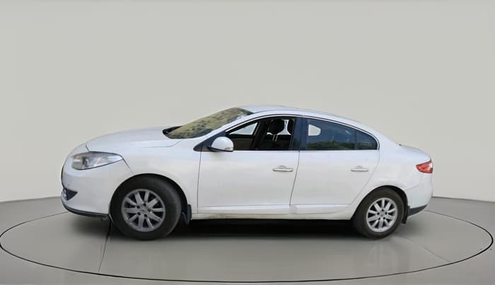 2013 Renault Fluence 1.5 E4, Diesel, Manual, 1,81,801 km, exterior