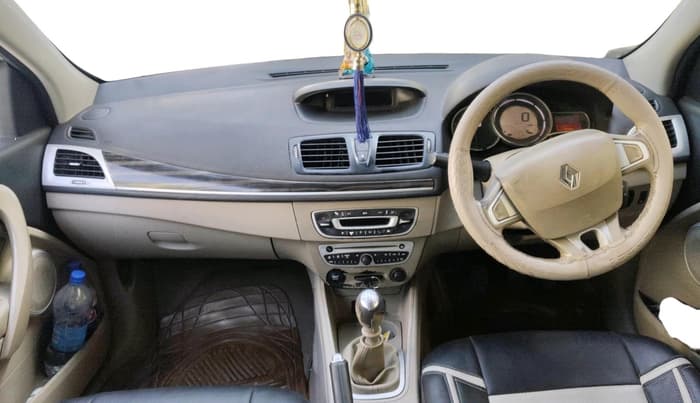 2013 Renault Fluence 1.5 E4, Diesel, Manual, 1,81,801 km, interior