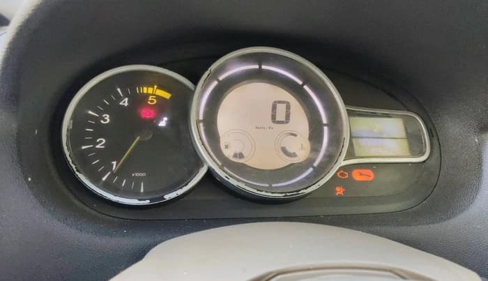 2013 Renault Fluence 1.5 E4, Diesel, Manual, 1,81,801 km, interior