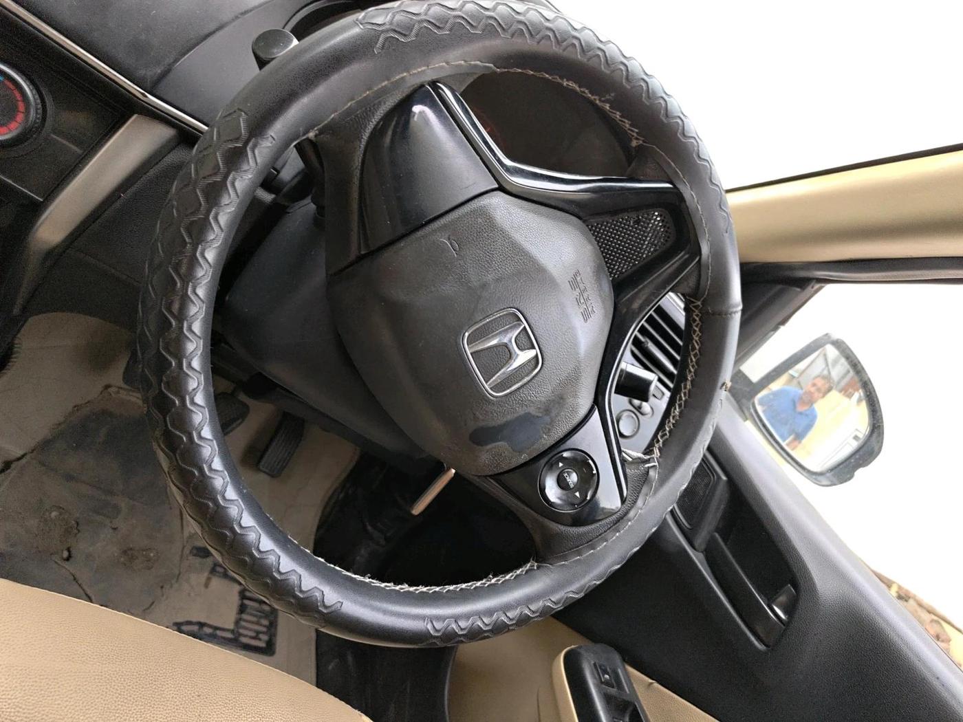 2014 Honda City 1.5L I-DTEC S, Diesel, Manual, 1,43,218 km, interior