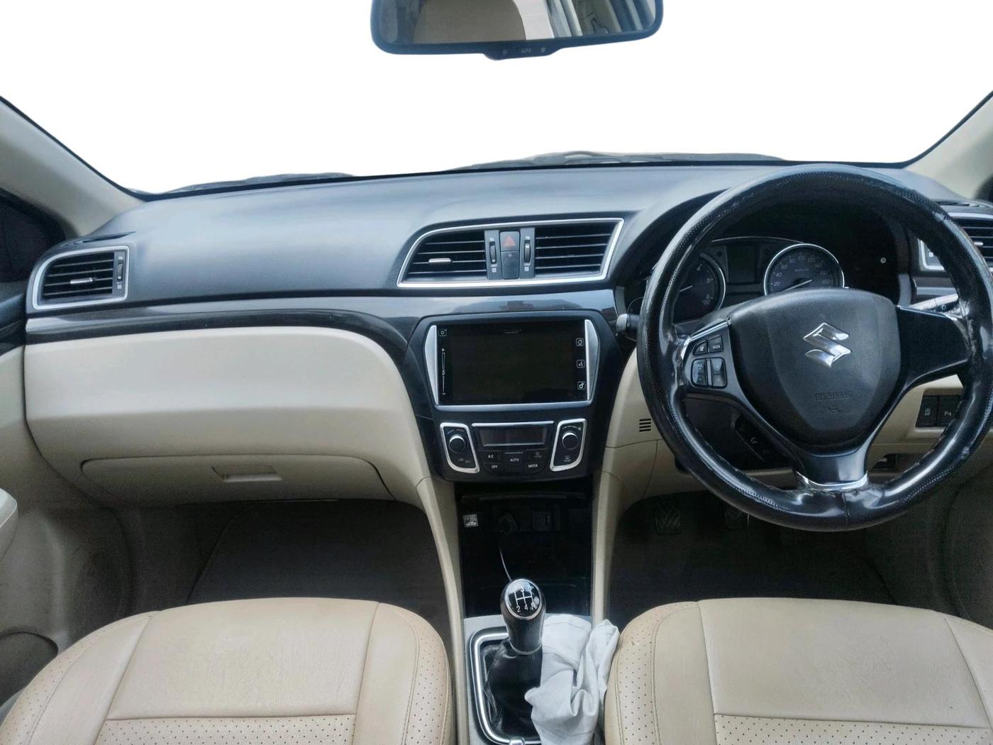 2016 Maruti Ciaz ZDI+ SHVS, Diesel, Manual, 87,714 km, interior