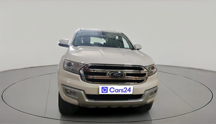 2017 Ford Endeavour TREND 2.2 4X2 AT, Diesel, Automatic, 1,18,238 km, exterior